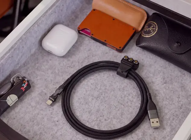 Yagoo® 360 Universal Rotating Charging Cable